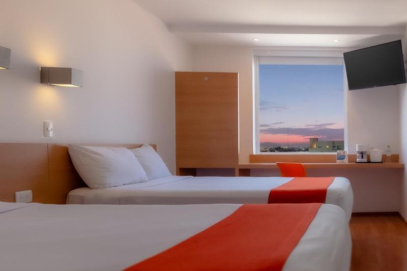 Sleep Inn Leon Antares Экстерьер фото