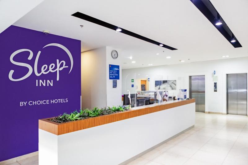 Sleep Inn Leon Antares Экстерьер фото