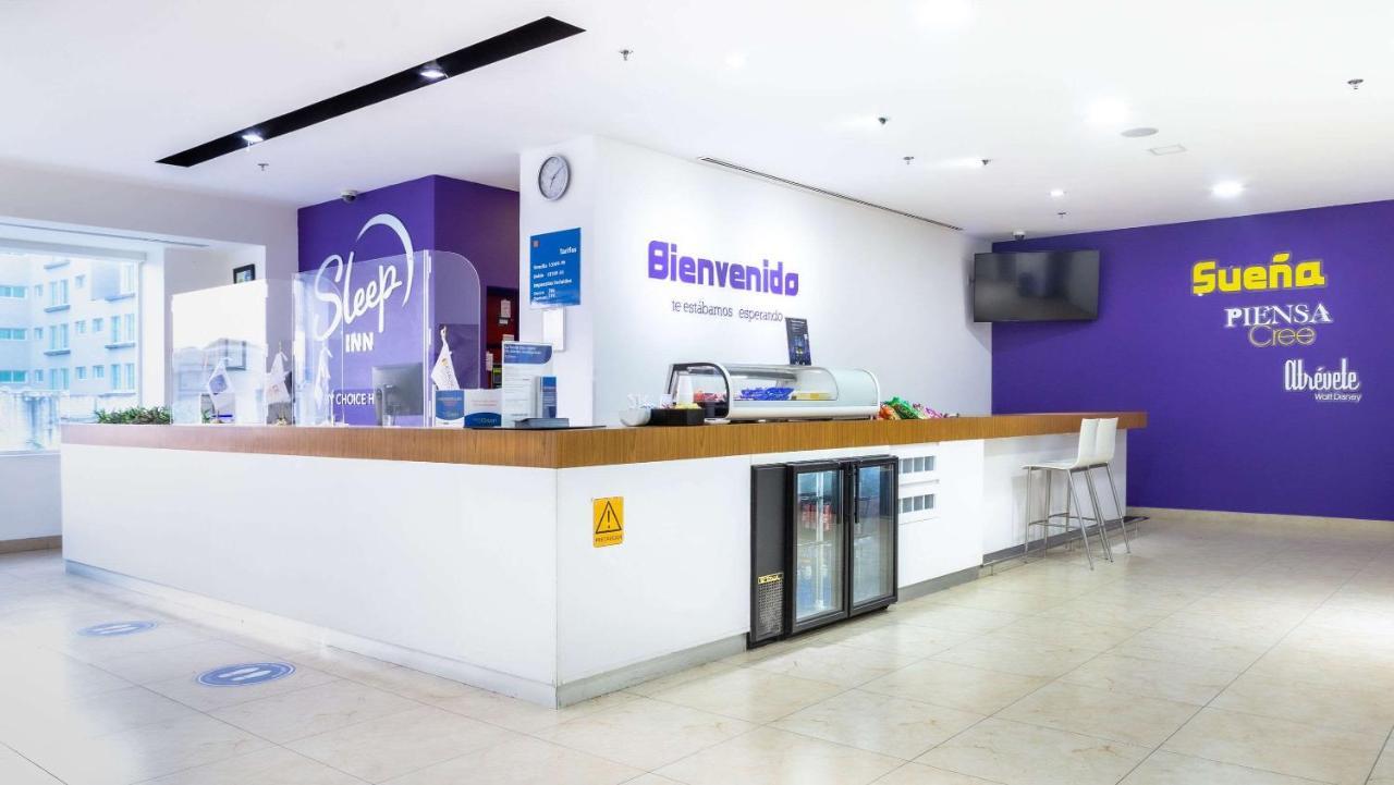 Sleep Inn Leon Antares Экстерьер фото