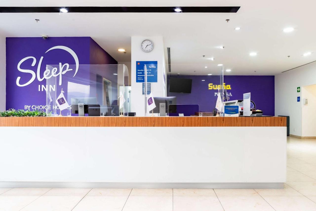 Sleep Inn Leon Antares Экстерьер фото