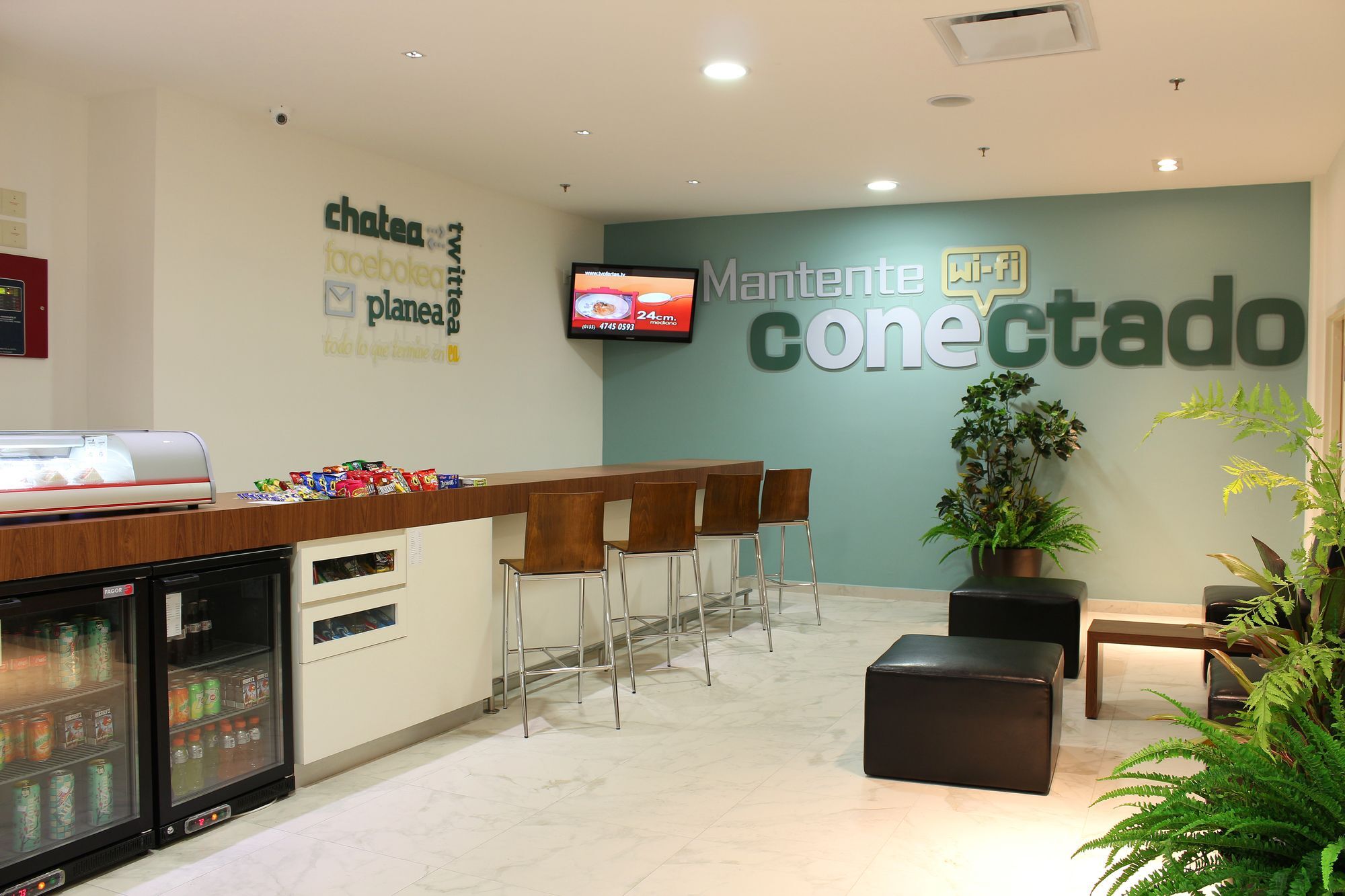 Sleep Inn Leon Antares Экстерьер фото